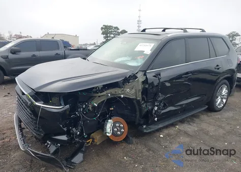 2025 Toyota Grand Highlander Platinum from USA, damaged, VIN 5TDAAAB59SS102736